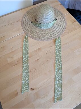 Signature Olive Floral Tie Straw Sun Hat